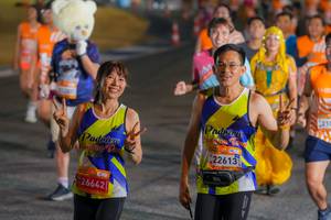 BIB: 26642, 22613, 210
                            <button type="button" onclick="openModal(22822916)" class="btn btn-primary btn-sm float-right btn-popup" data-toggle="modal" data-target=".modal-high-quality">
                        <i class="fas fa-shopping-cart"></i> Add to Cart
                    </button>
                                            <button type="button" onclick="isThisMe(22822916, true)" class="btn btn-success btn-sm float-right btn-popup btn-isme hidden" data-toggle="tooltip" data-placement="bottom" title="นี่คือรูปของคุณใช่ไหม คลิกที่นี่เพื่อเอาเข้าอัลบั้ม">
                        <i class="fas fa-plus"></i> Add to album
                    </button>
                    <button type="button" onclick="isThisMe(22822916, false)" class="btn btn-warning btn-sm float-right btn-popup btn-isnotme hidden">
                        <i class="fas fa-ban"></i> Remove from album
                    </button>